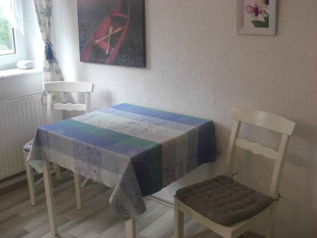 Gräfrath Unterkunft Fuer Arbeiter Und Monteure מראה חיצוני תמונה